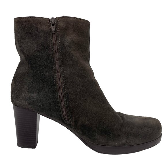 LA CANADIENNE Suede High Heel Boots Size 8M - Picture 4 of 11